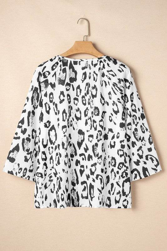 Leopard Print V Neck 3/4 Sleeve Blouse