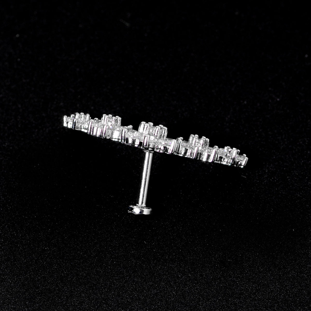 16G 1/4 Clear CZ Gem Floral Internally Threaded Labret
