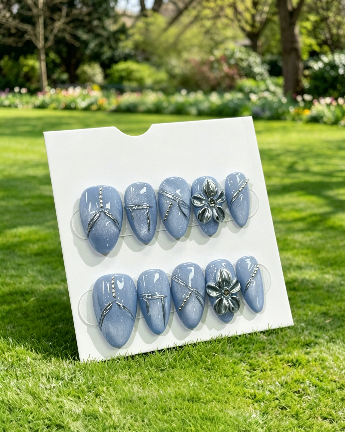 Blue Press On Nails Silver 3D Flower Design Fake Nails Glossy False Nails with Rhinestones Reusable Glue On Nails for Women Girls 24Pcs Almond Shape Medium Length Nail Art Accessories
Handmade Blue Press On Nails Silver Chrome 3D Flower False Nails Gloss