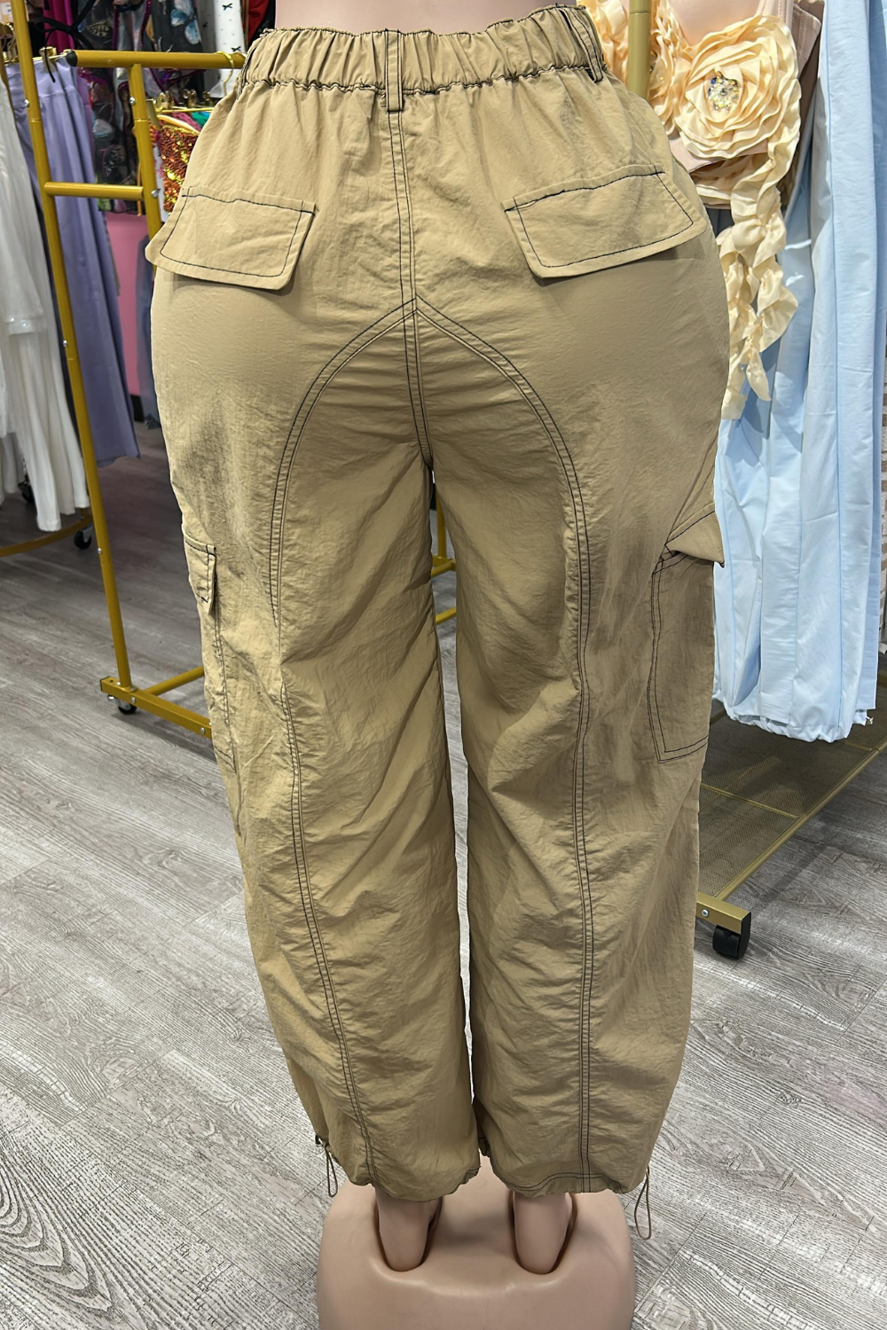 Urban Utility Cargo Pants – High Waisted Streetwear & Casual Outfit Pants for Women