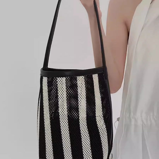 Stylish Beach Bag Women's Summer Bucket Bag – Perfect Woven Tote for Vacation, Shoulder & Commuter Use