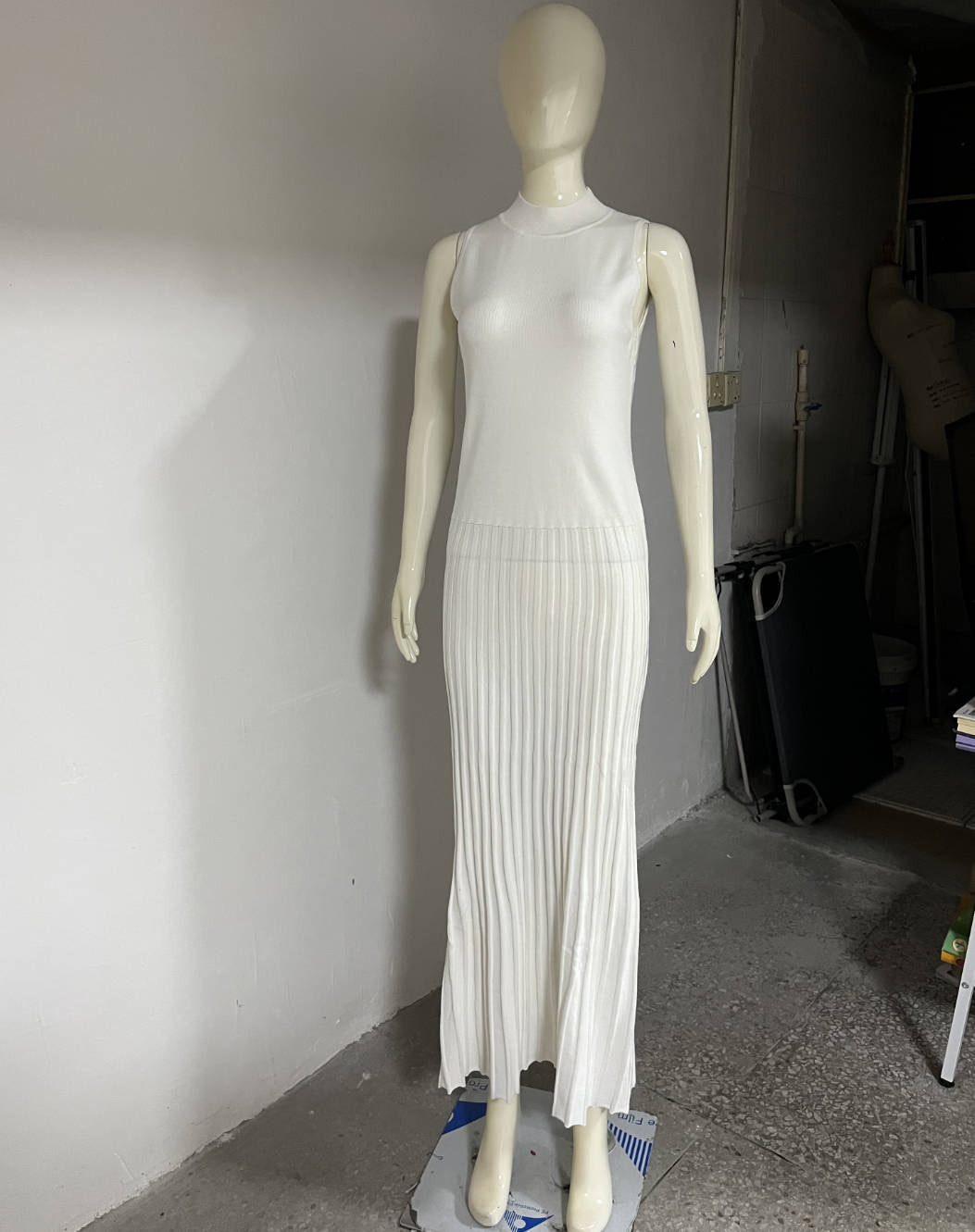 Half Turtleneck Sleeveless Knitted Maxi dress Solid Color Pleated dress Tight Summer Maxi Dress