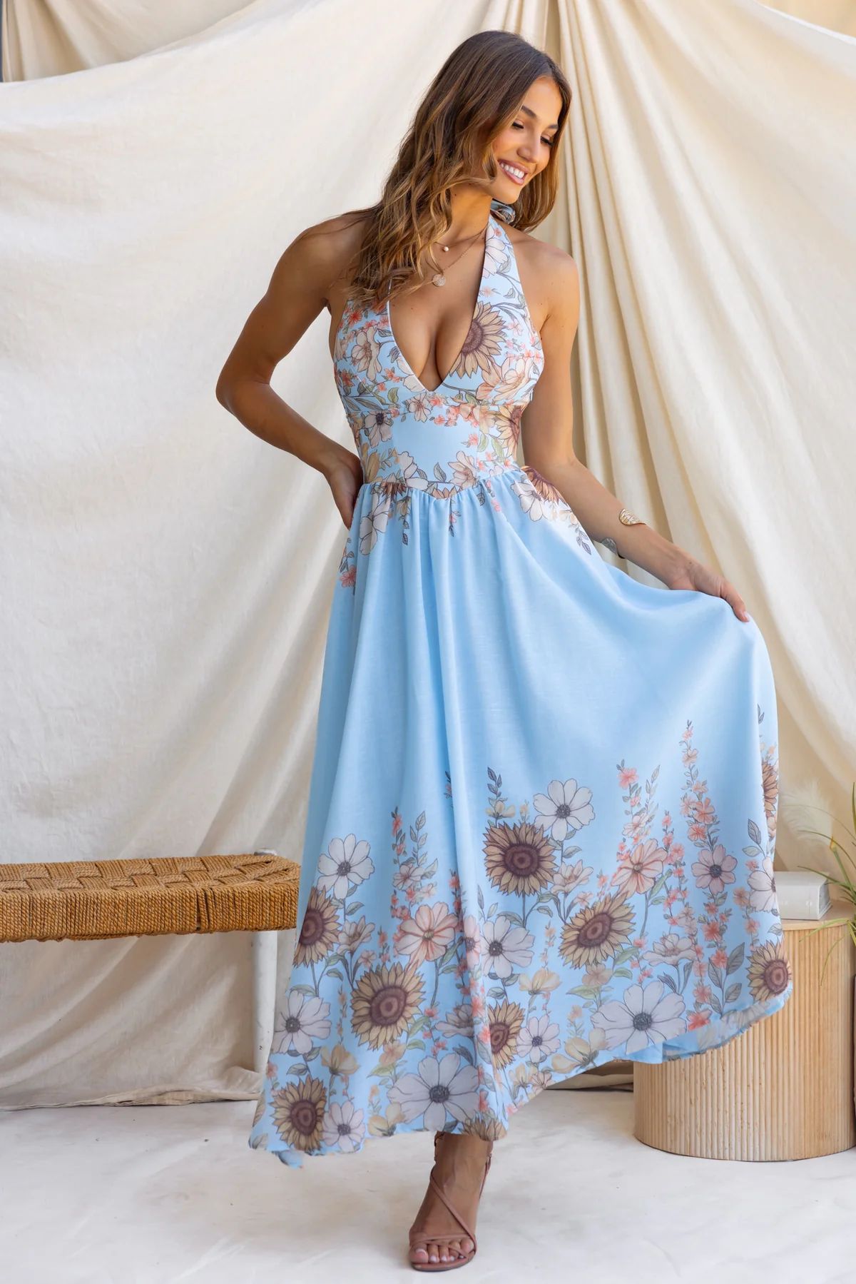 Summer Positioning Elegant Sunflower Printed V neck Waist Controlled Large Hem Dress