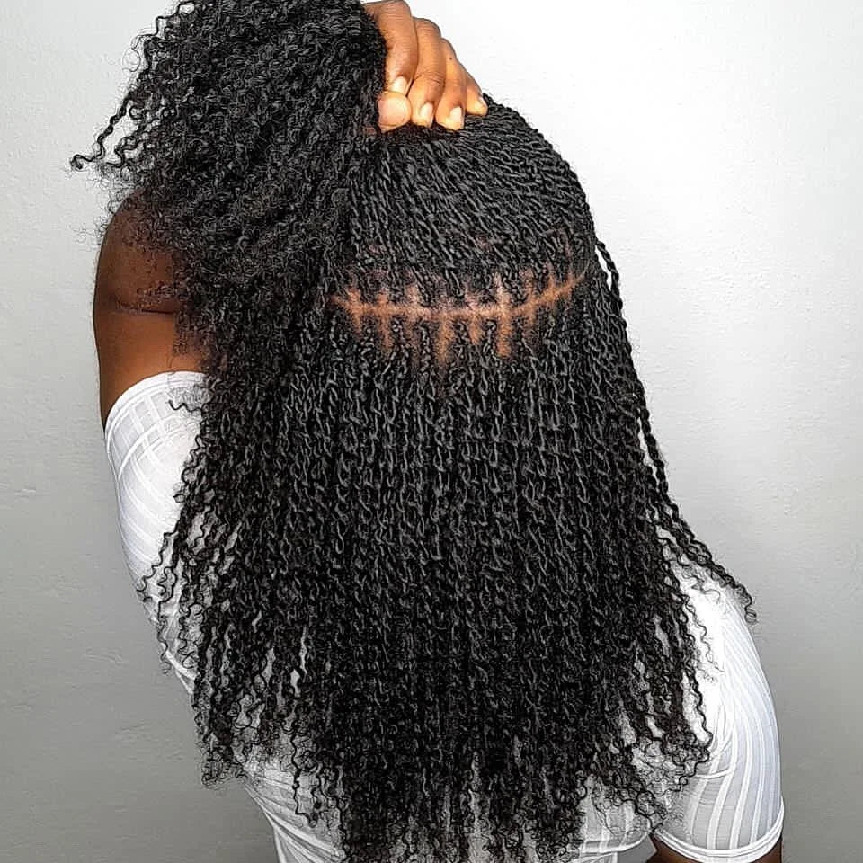Brazilian Afro Kinky Bulk Human Hair for Braiding - Remy Hair Bundles (Natural Black)
