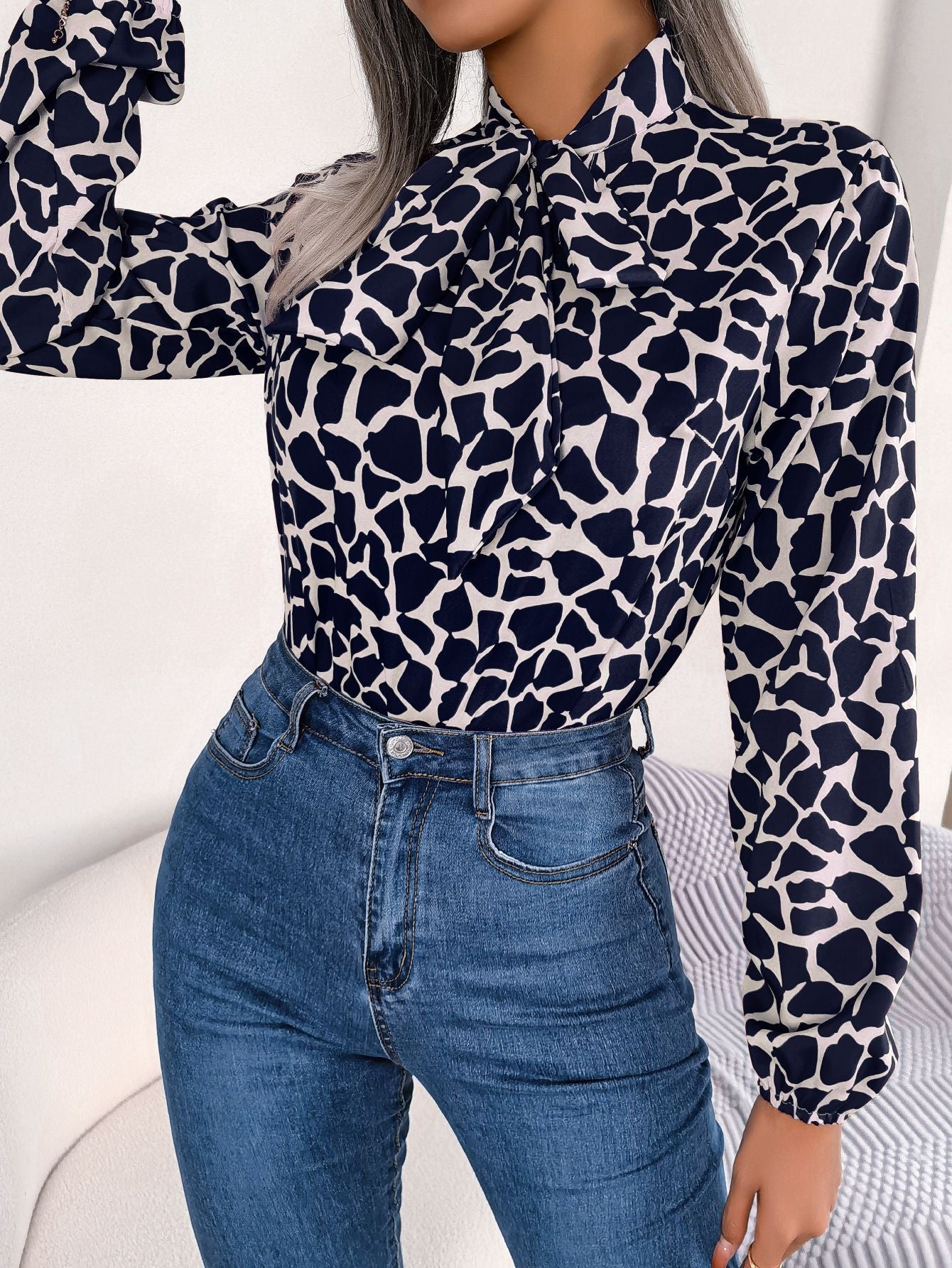 Autumn Winter Contrast Color Lace Up Lantern Sleeve Chiffon Shirt Top Women Clothing