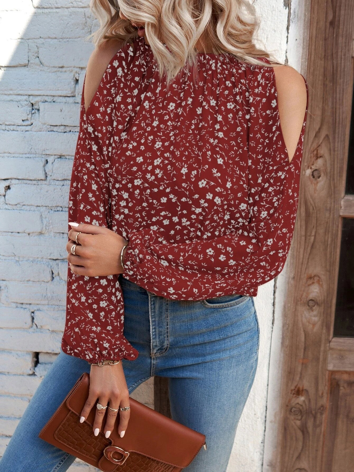 Women New Spring and Autumn Elegant Small Floral Print Long sleeved off shoulder Top