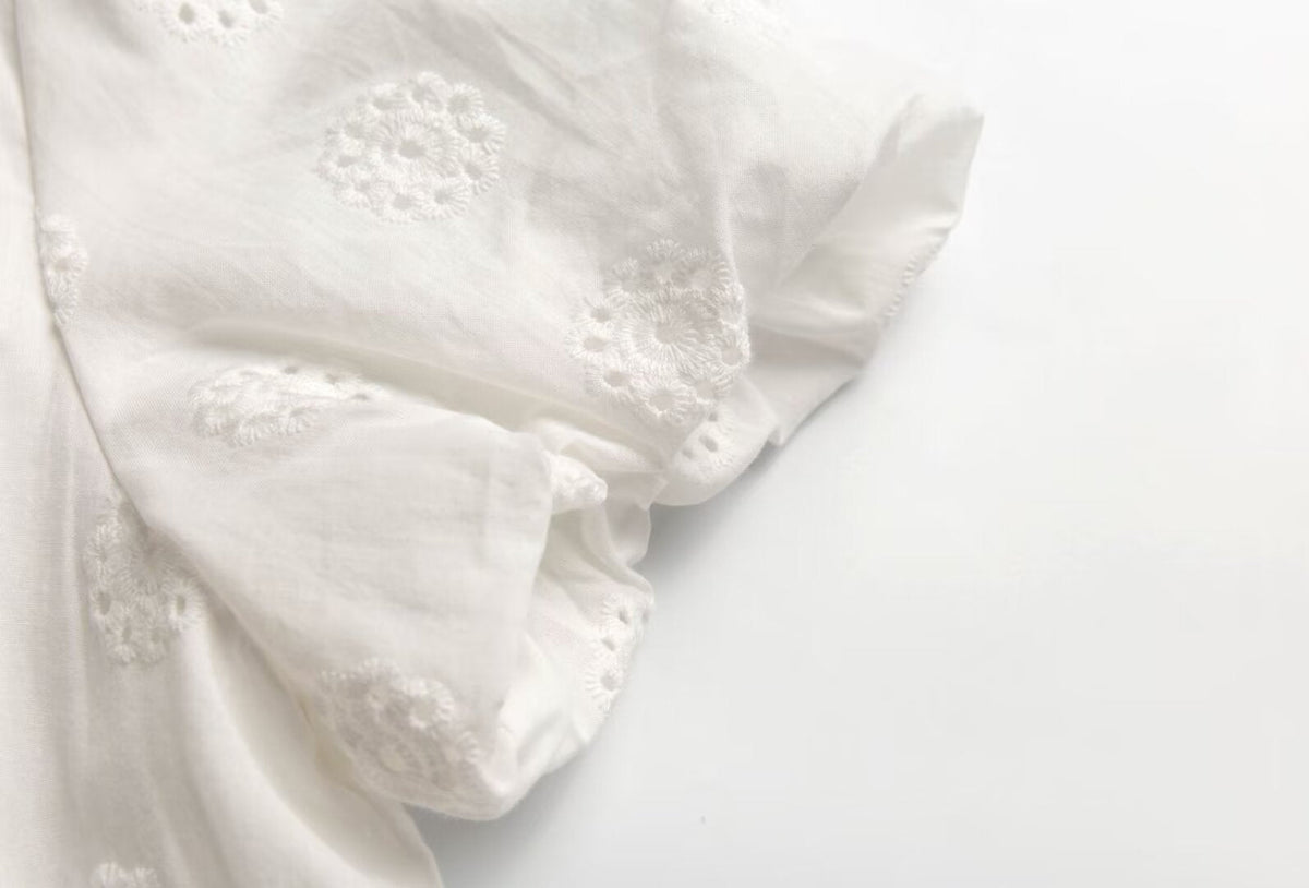 Summer High Grade Embroidered Dress Women Elegant Tied Waist Trimming Short Sleeved Long Dress