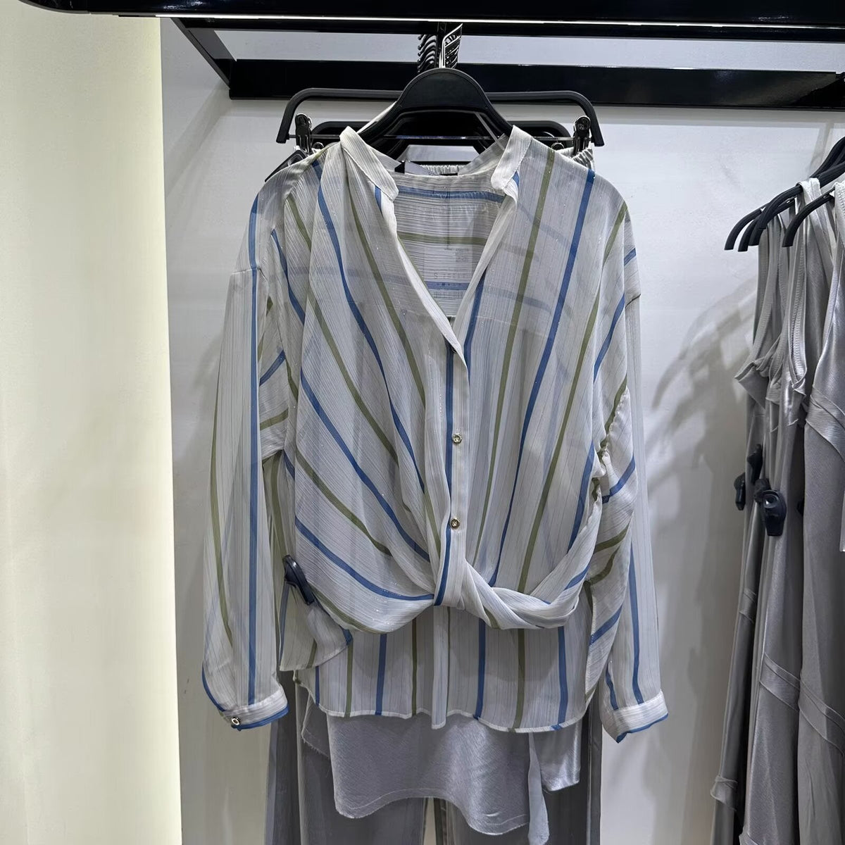 Summer Women Clothing Stylish Simple Metal Wire Striped Shirt