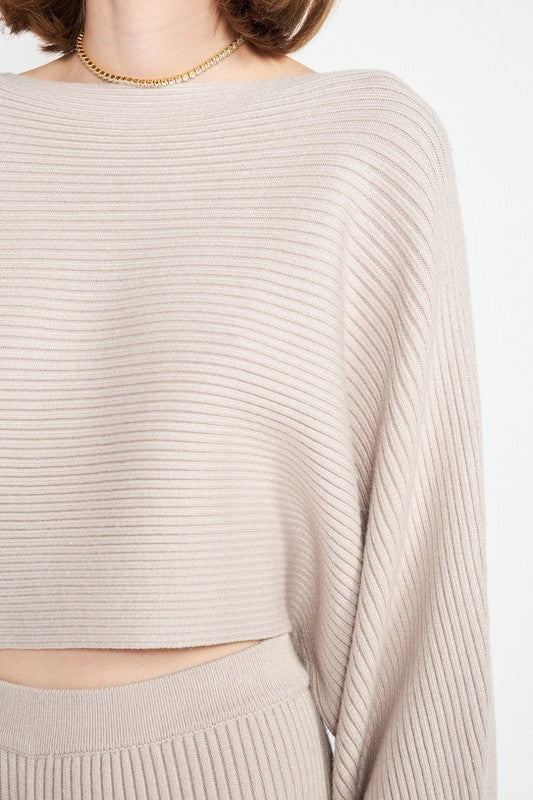 DOLMAN SLEEVE CROPPED SWEATER