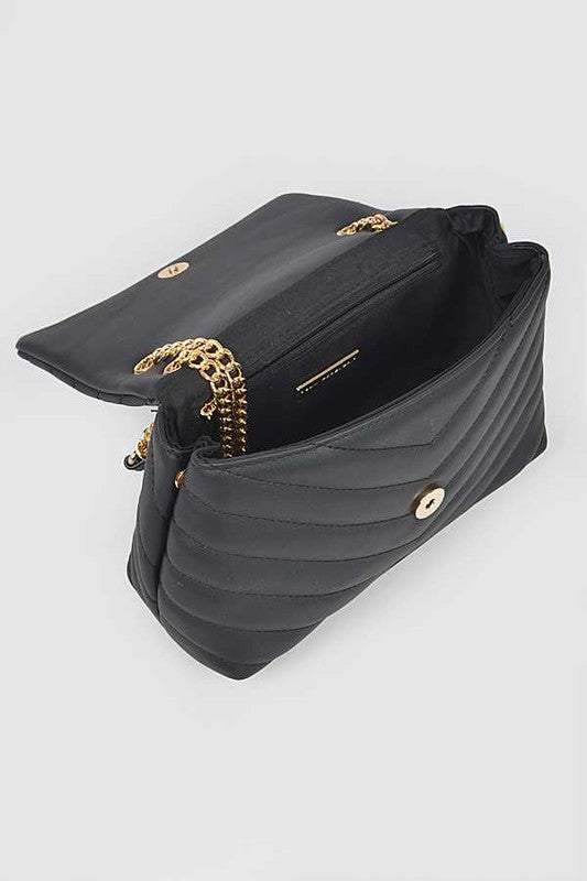 CG Logo Quilted Shoulder Bag