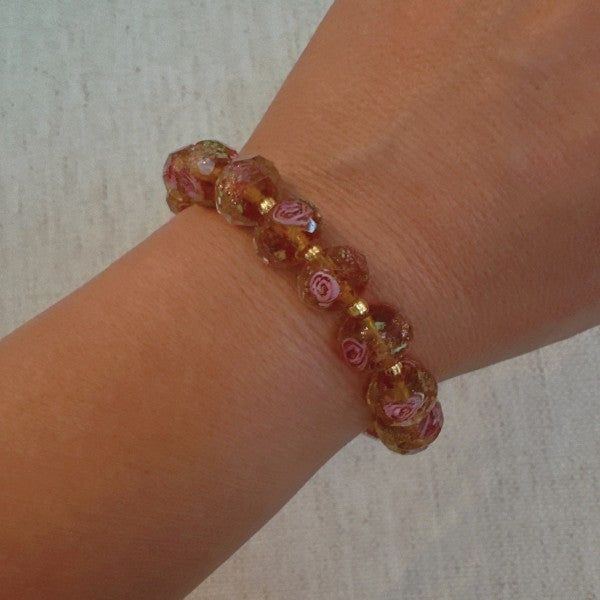 Vintage Rose Glass Bead Stretch Bracelet – Elegant