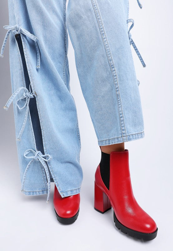 Bolt Chelsea Boot