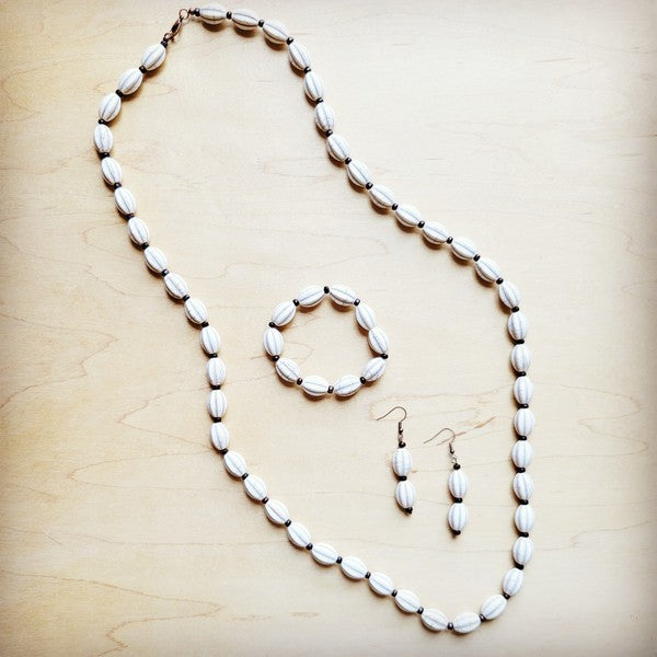 xxWhite Turquoise Melon Beaded Stretch Bracelet