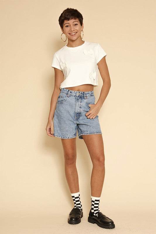 Cropped bow tee