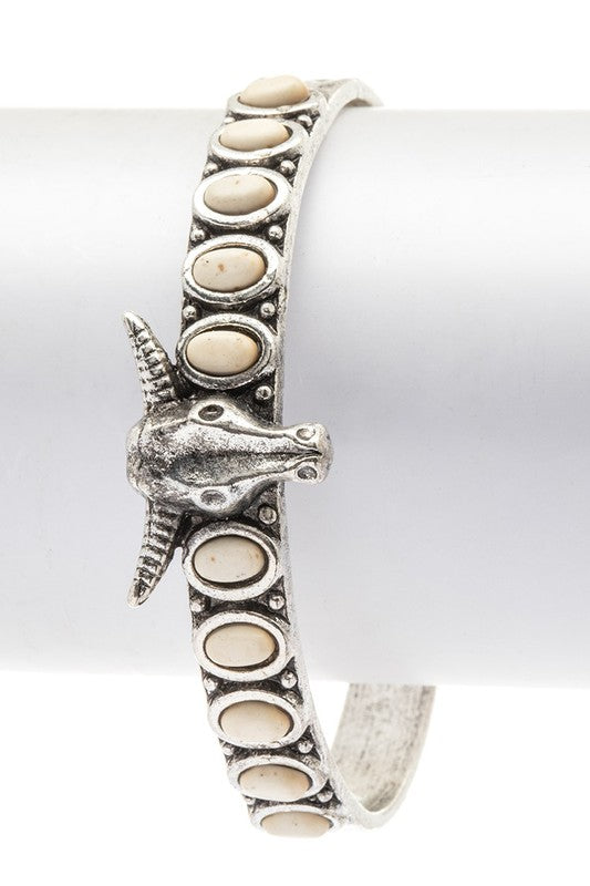 Steer Head Oval Stone Pave Open Cuff