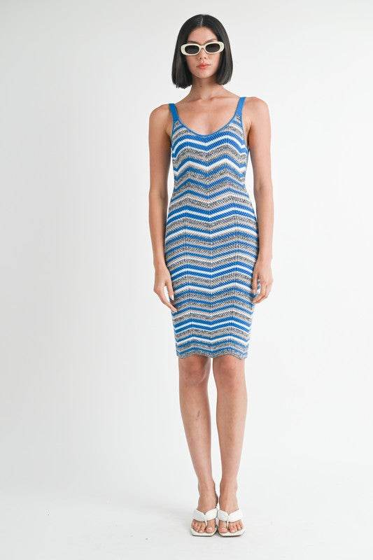 CHEVRON KNIT MIDI DRESS