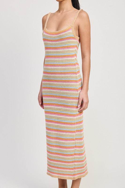 MIDI CROCHET SQAURE NECK DRESS