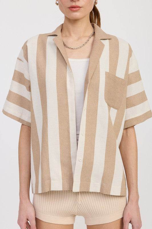 OVERSIZED BUTTON UP SHIRT