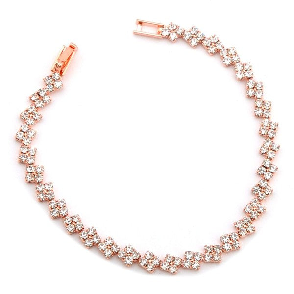 Continous Square Shape Clap over Link Bracelet