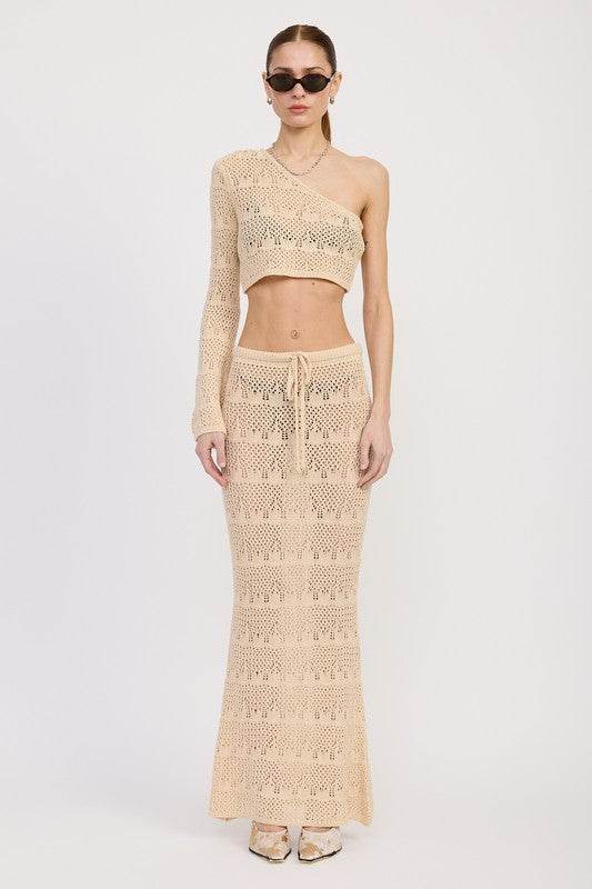 ONE SHOULDER CROCHET CROP TOP