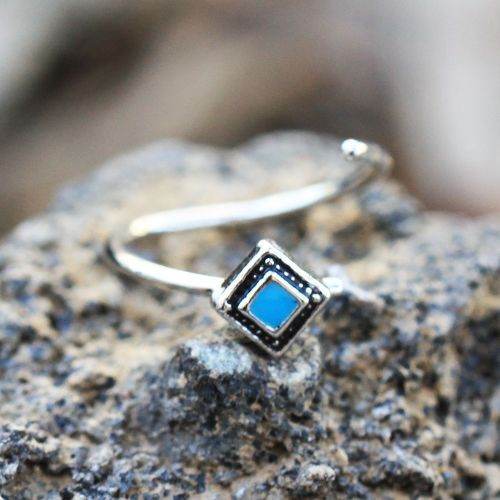 316L Stainless Steel Rhombus Cut Turquoise Nose