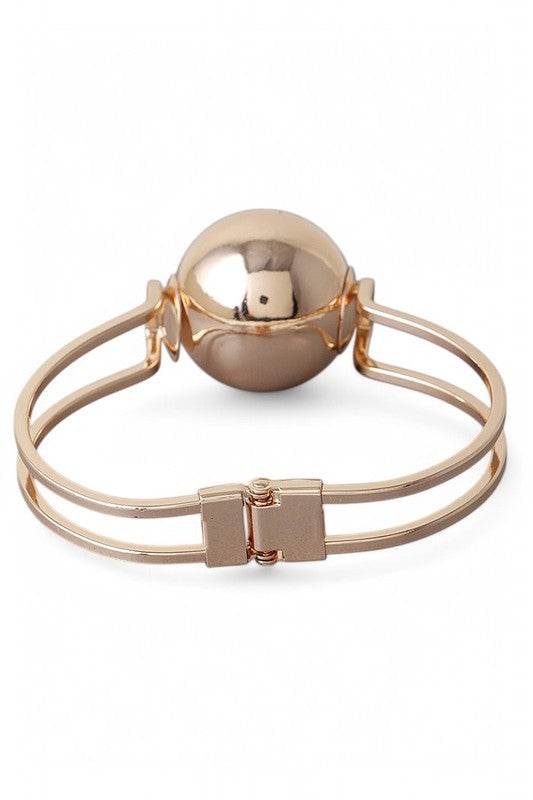 Iconic Large Pearl Hinged Bangle