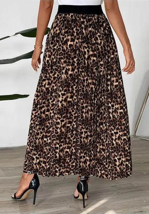 Leopard pleated maxi skirt