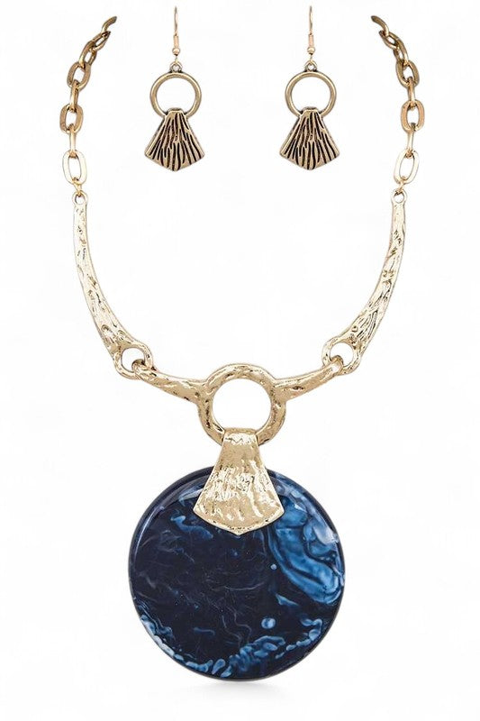 Oversize Faux Stone Resin Pendant Necklace Set