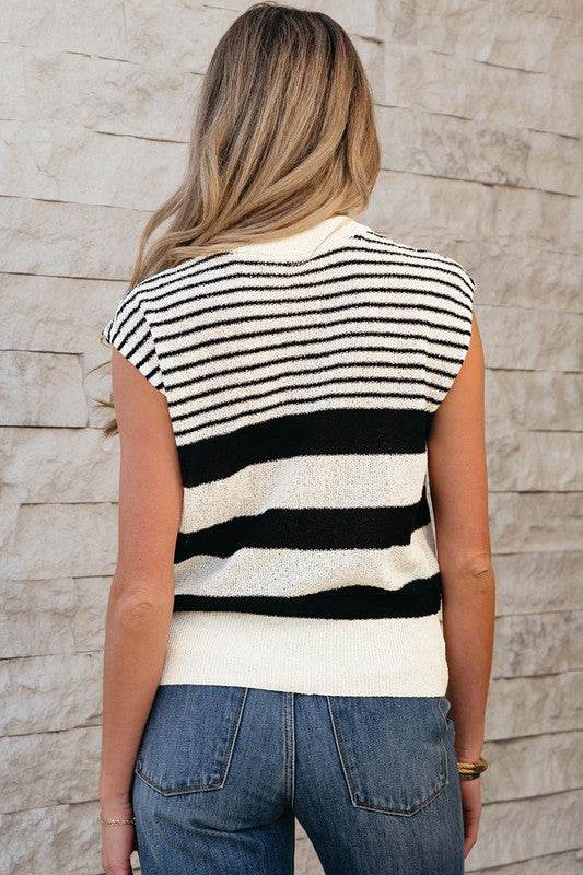 Black white Striped O Neck Sweater Vest
