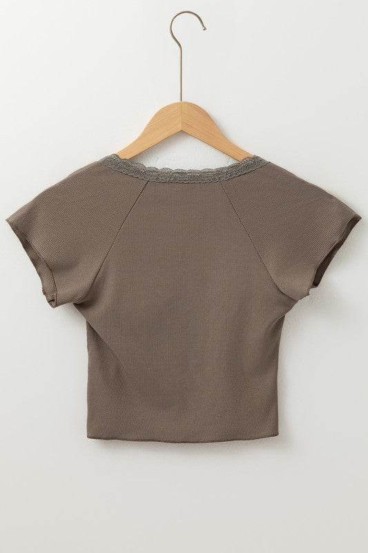 Lace Splicing Criss Cross Slim Fit V Neck T Shirt