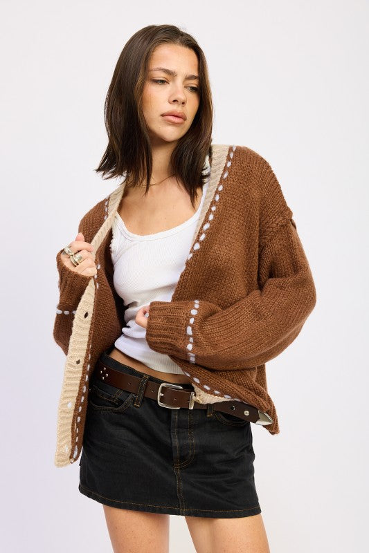 BUTTON DOWN CONTRASTED CARDIGAN
