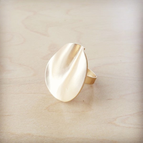 Matte Gold Electroplate Wavy Disc Ring