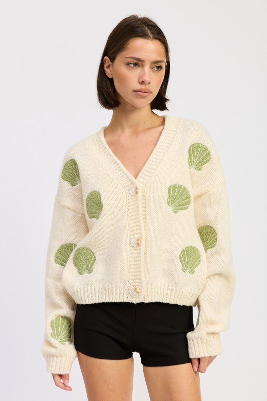 V NECK BUTTON FRONT APPLIQUE CARDIGAN
