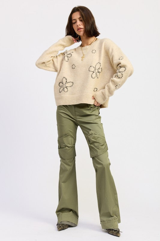 FLORAL WHIPSTITCH SWEATER
