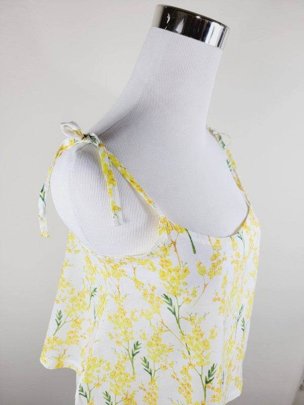 TANK TOP WITH ADJUSTABLE STRAPS