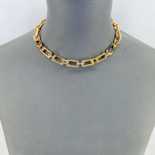 Alternating Square and Rectangle Link Chain