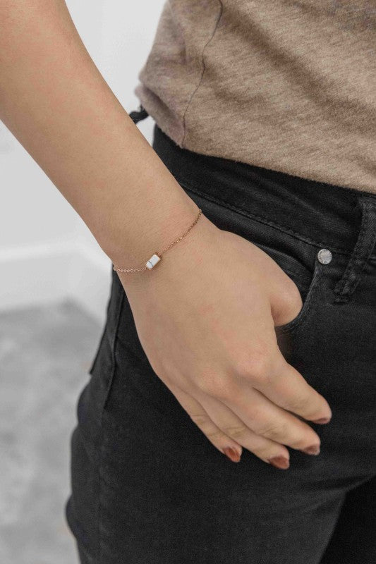 Beaming Bar Stone Bracelet | Rose Gold (14K)