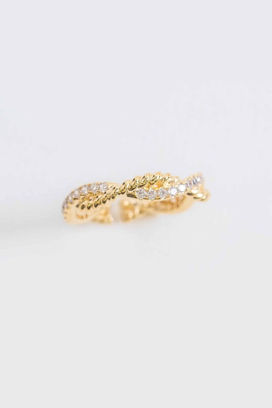 Sparkling Twist Adjustable Ring | Gold