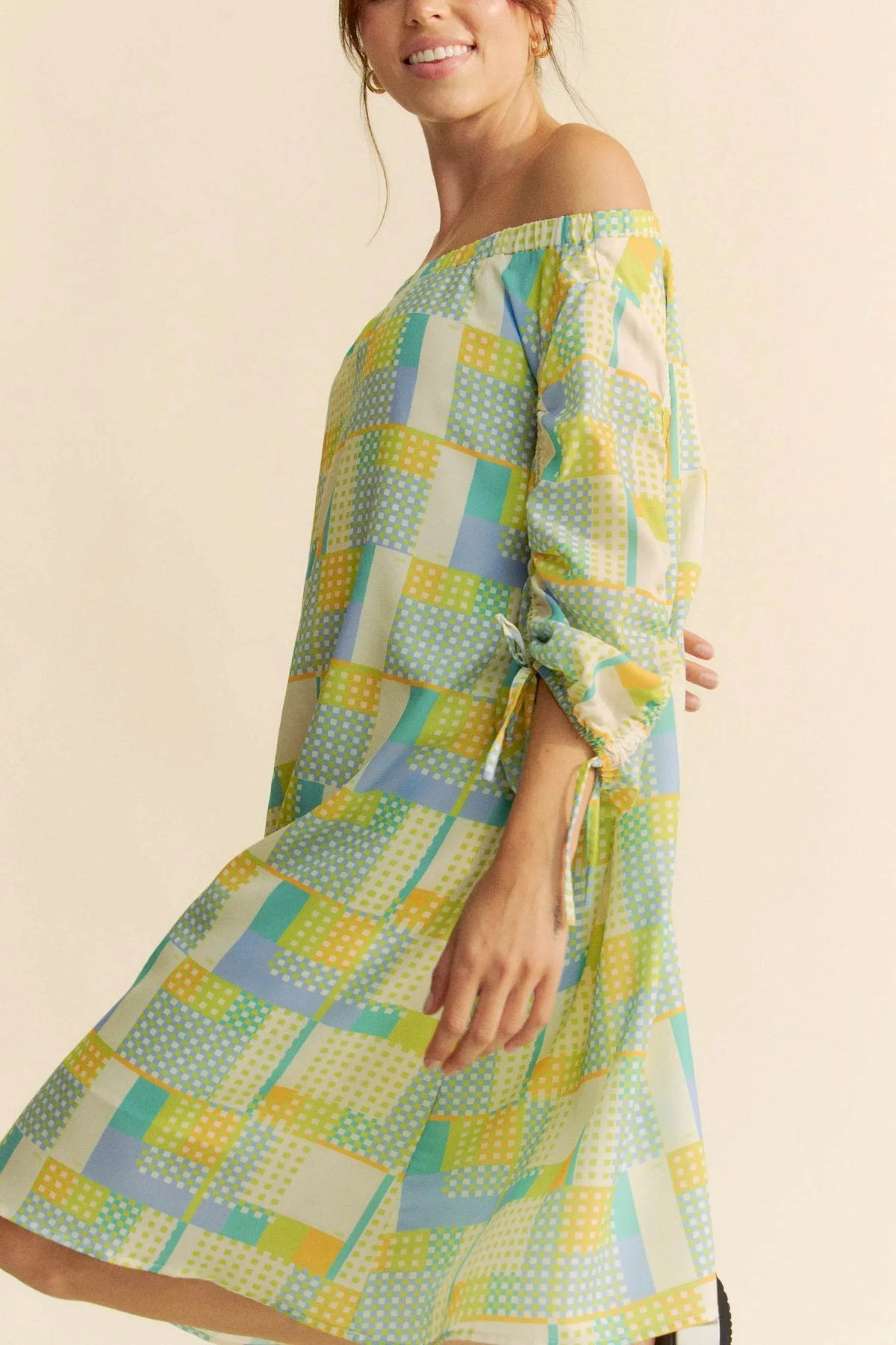 Davi & Dani Printed Off Shoulder Drawstring Sleeve Mini Dress