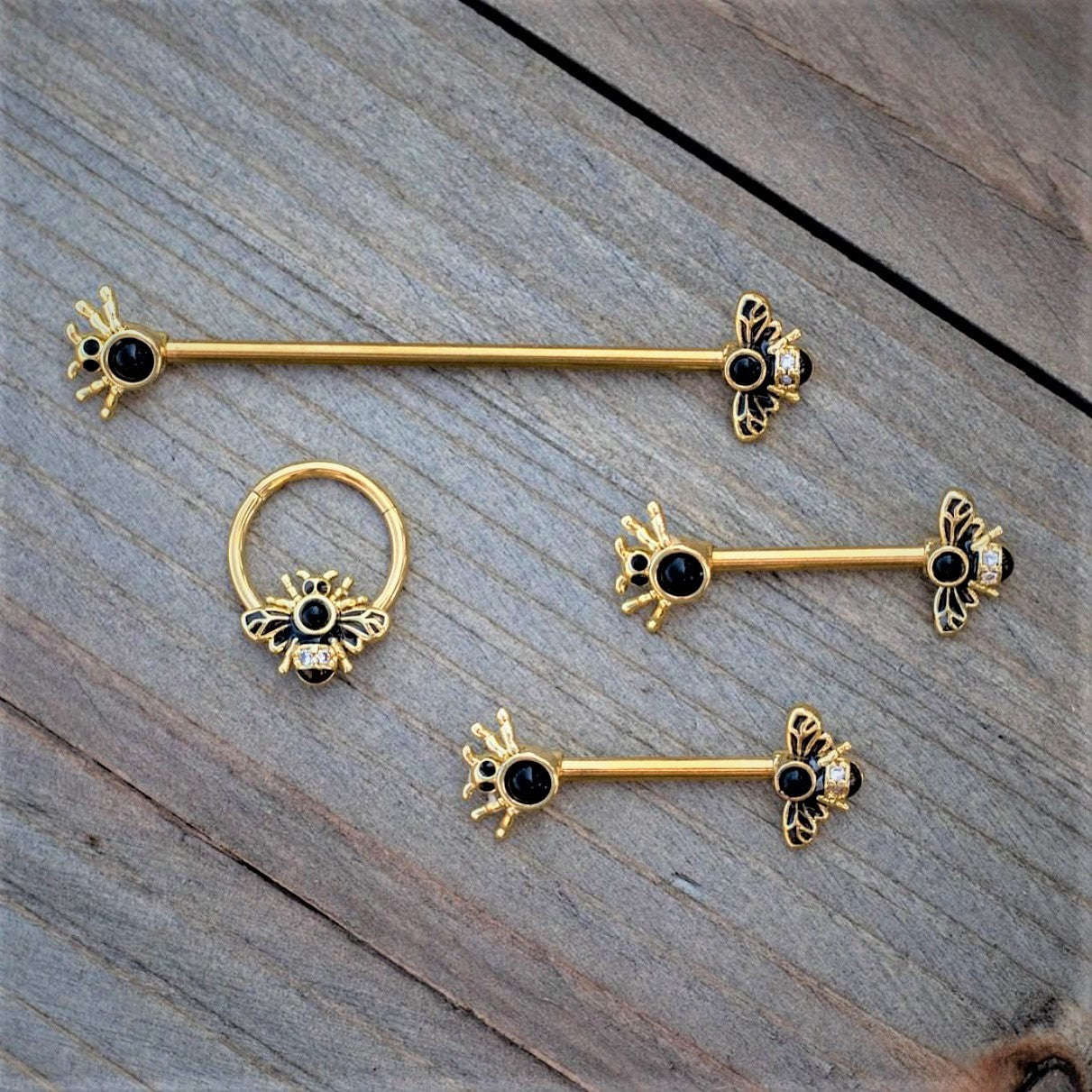 16G 3/8 Clear Gem Gold Tone Insect Bee Hinged Segment Ring