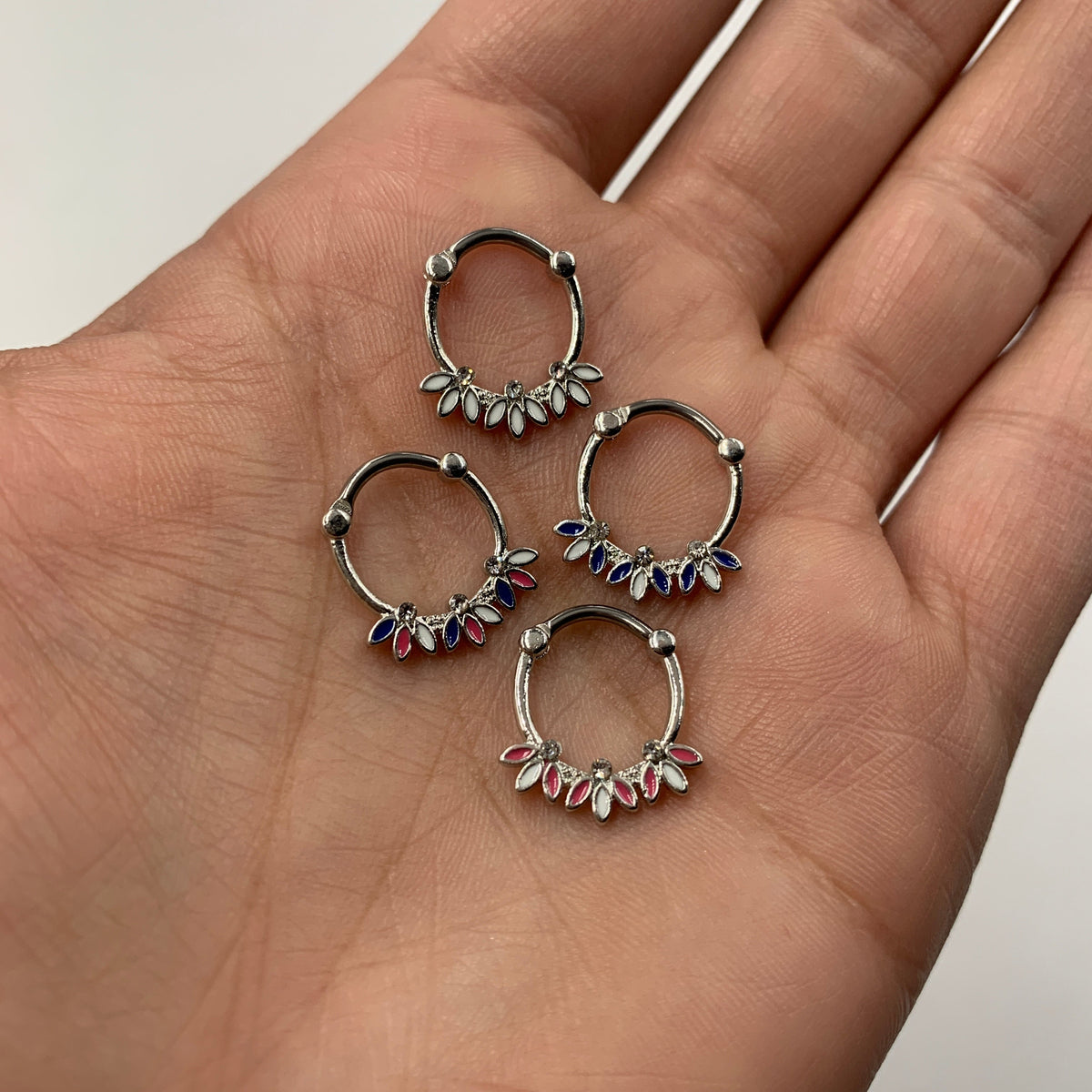 16G 3/8 Clear Gem White Blue Leaves Septum Clicker