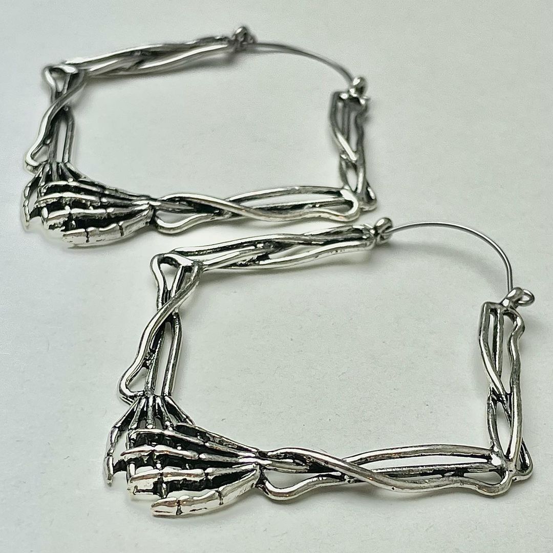Skeletons Holding Hands Halloween Tunnel Plug Earrings