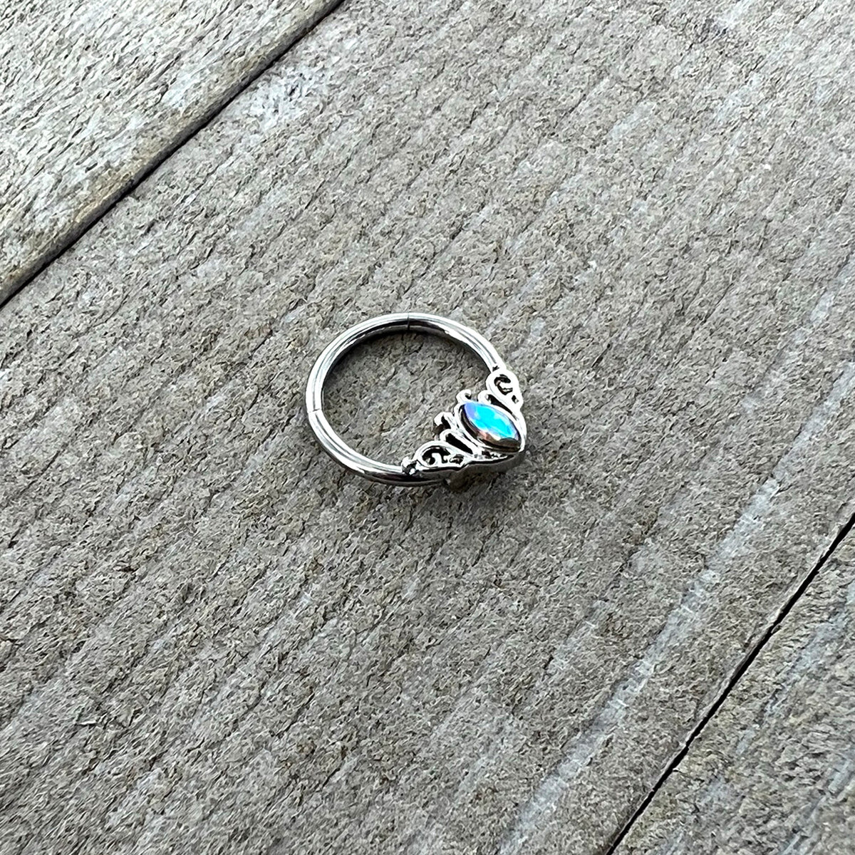 16G 3/8 Aurora Gem Deco Waves Hinged Segment Ring
