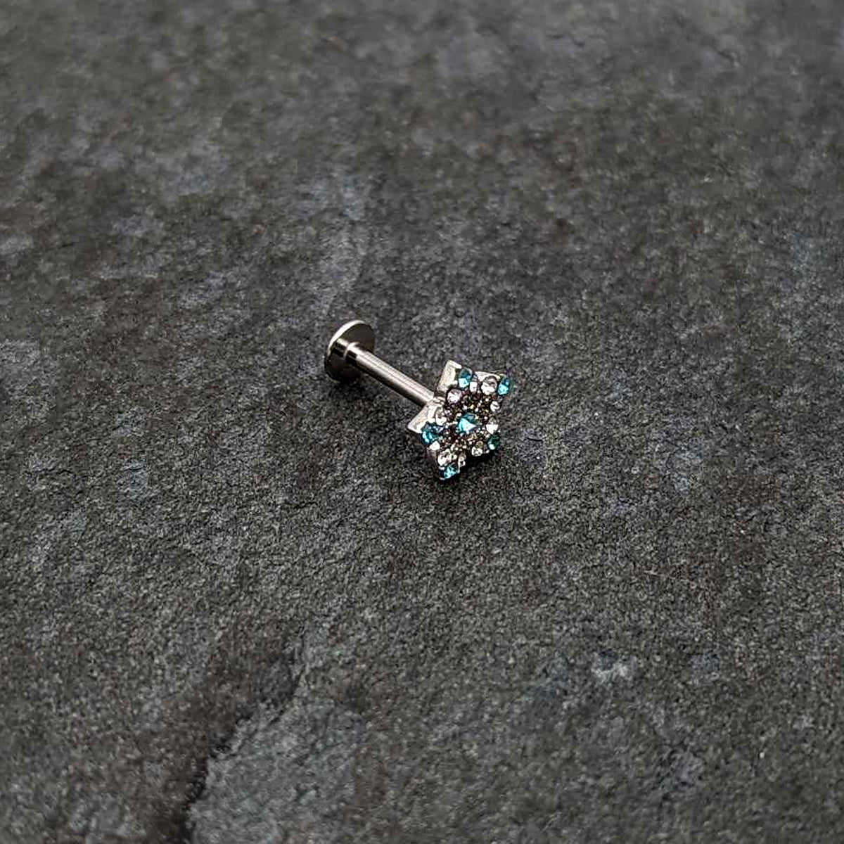 16G 5/16 Clear Blue Gem Opulent Flower Labret Monroe Tragus