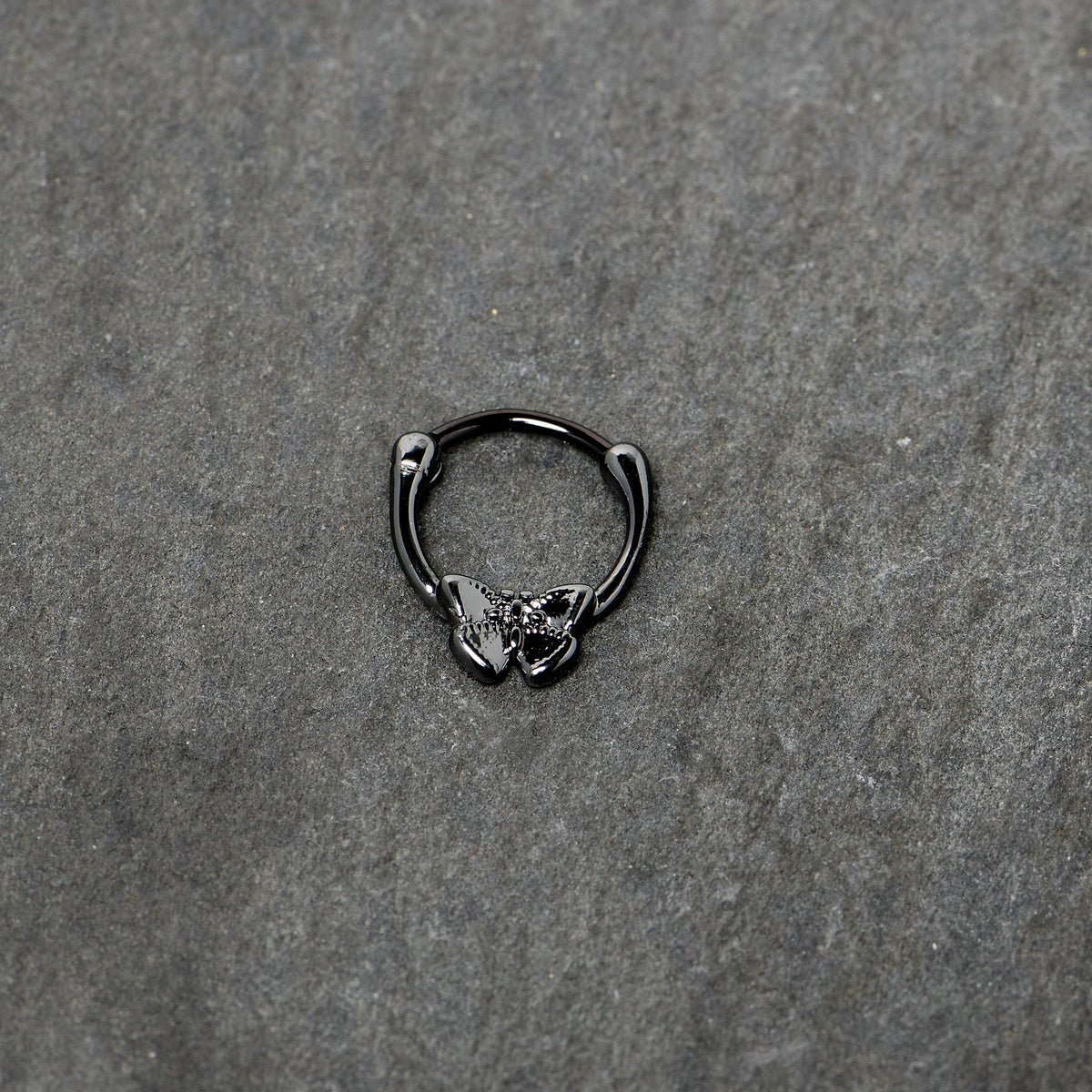 16G 3/8 Black Textured Simple Butterfly Cartilage Clicker