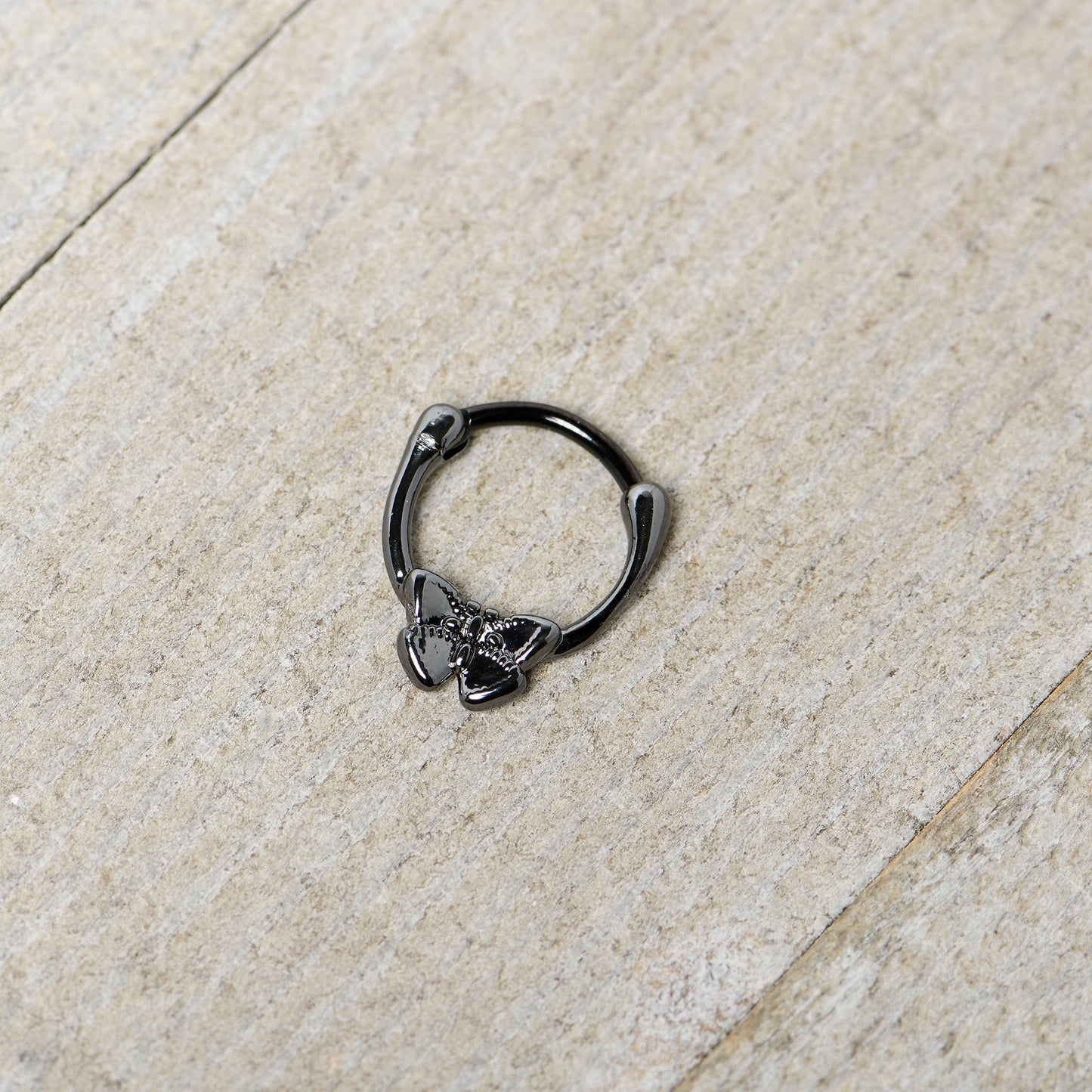 16G 3/8 Black Textured Simple Butterfly Cartilage Clicker