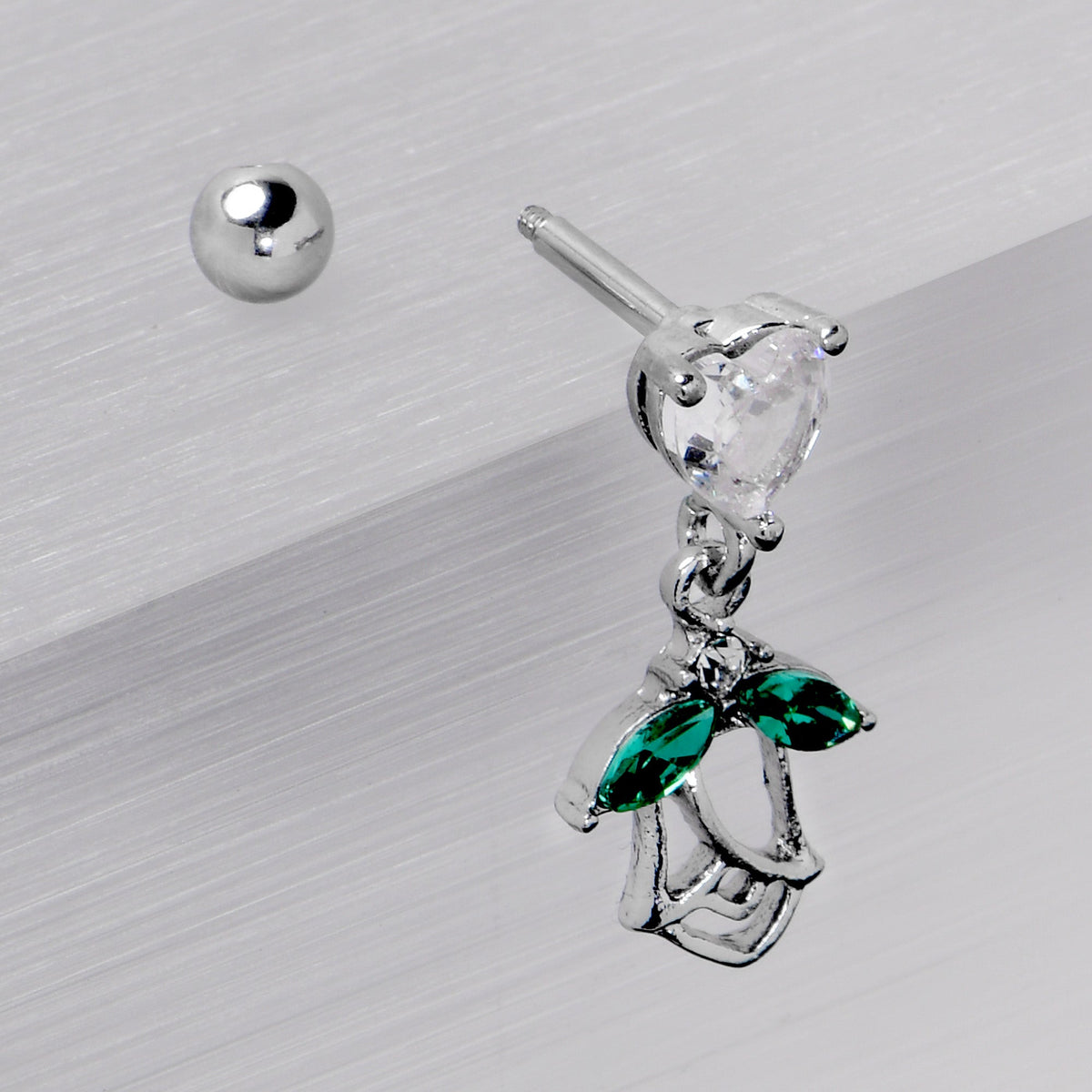 16G 1/4 Clear CZ Gem Heart And Rose Dangle Cartilage Earring