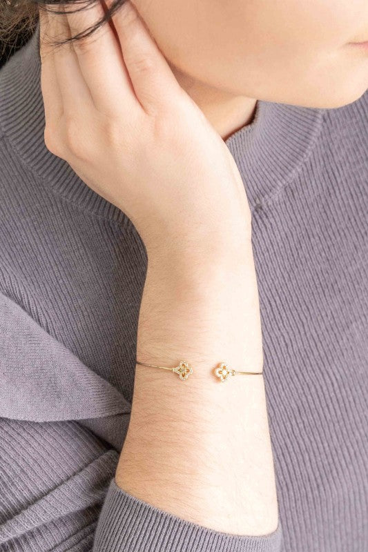 Trefoil Cuff
