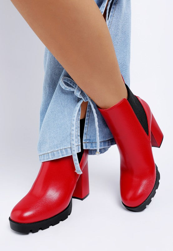 Bolt Chelsea Boot