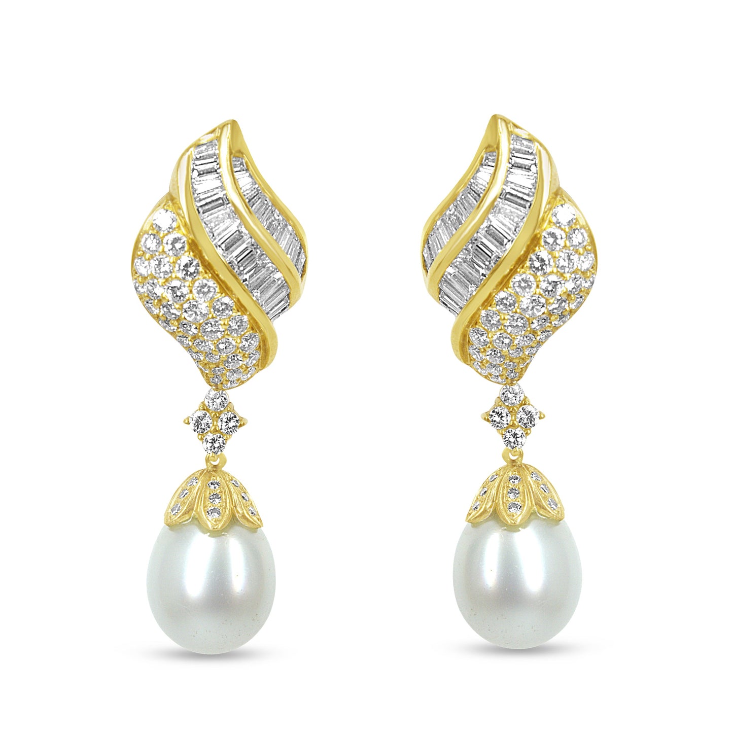 18k Yellow Gold 7.0 Cttw Baguette and Round Diamond South Sea Pearl Drop Dangle Clip-On Earrings (F-G Color, VS1-VS2 Clarity)